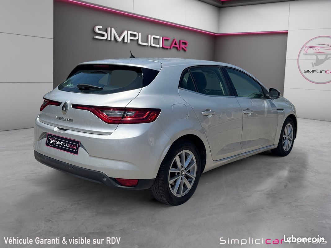 RENAULT MEGANE IV BERLINE TCE 130 INTENS 5p Radar De Recul Clim Auto Bi-Zone full entretien Garantie 12 Mois (image 9)