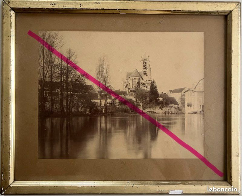 Moret sur Loing, circa 1900 (image 1)