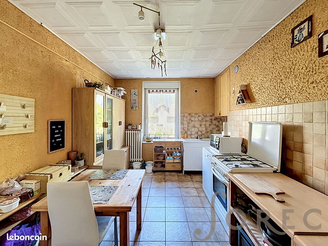 Appartement 5 pièces 102 m² · à Rosselange · 102 m² · 78 000 €
