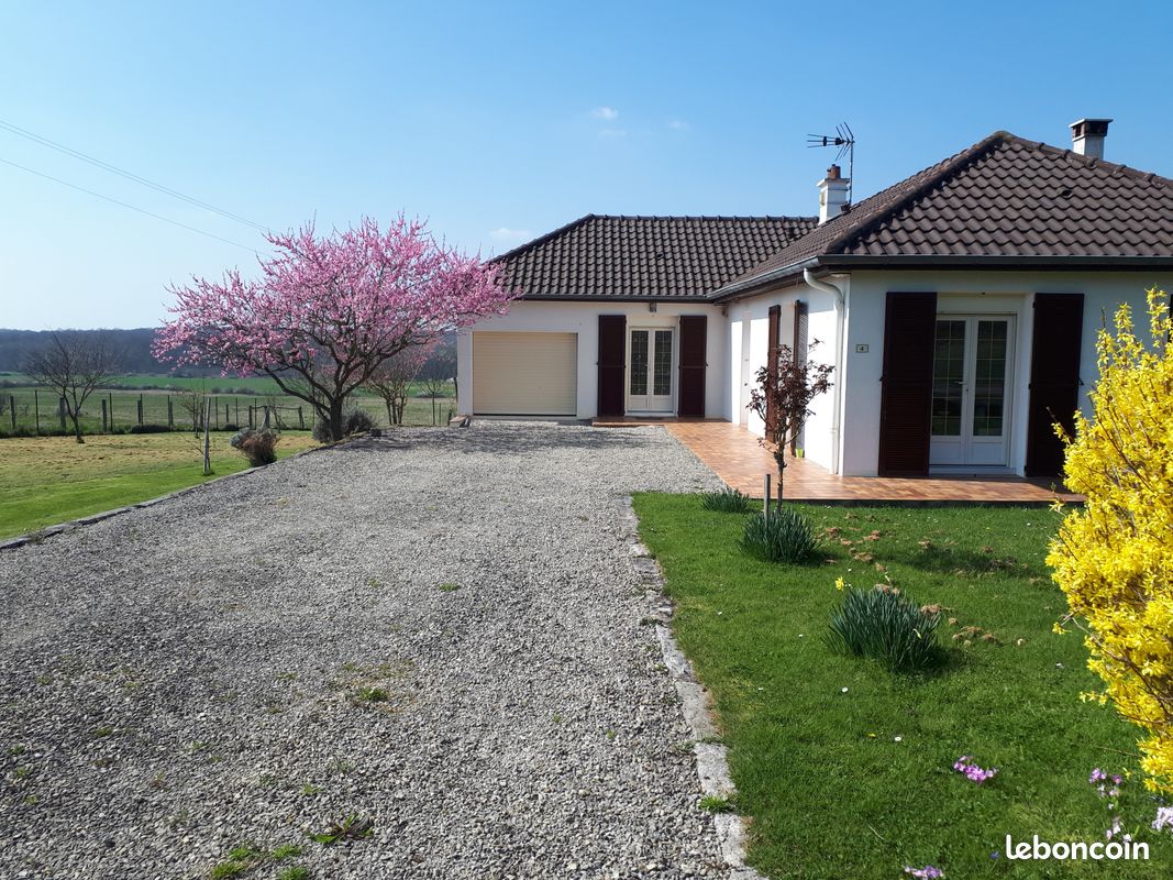 Maison 4 pièces 91 m² · à La Villeneuve-au-Chêne · 91 m² · 230 000 €