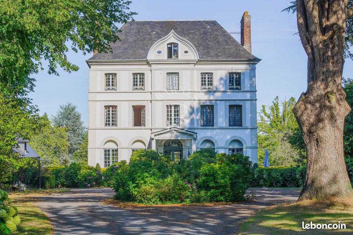 Maison 14 pièces 550 m² · à Deauville · 550 m² · 1 895 000 €