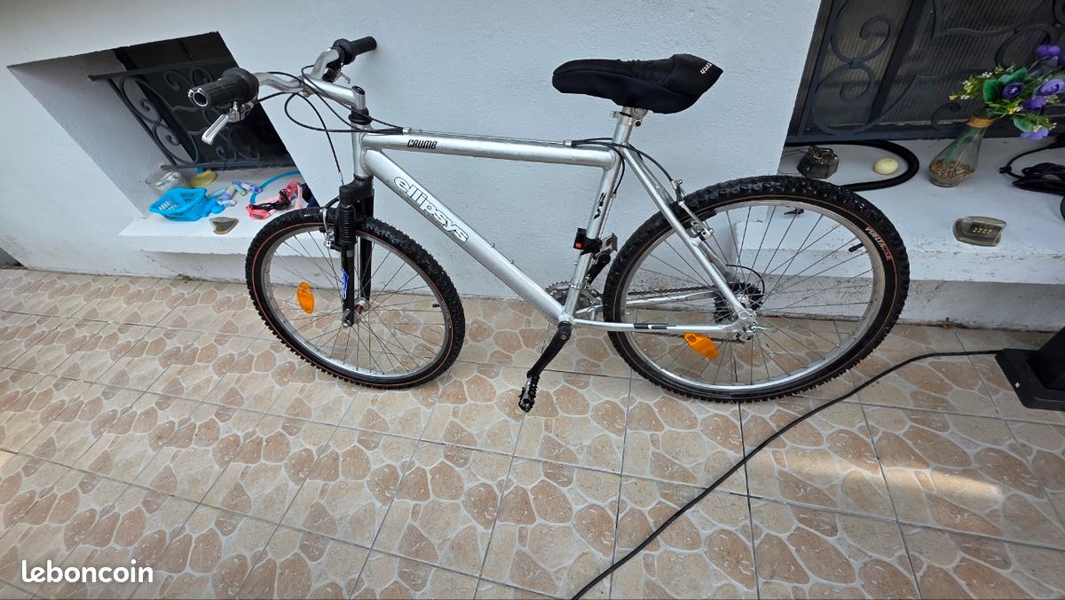 Vélo VTT (image 7)