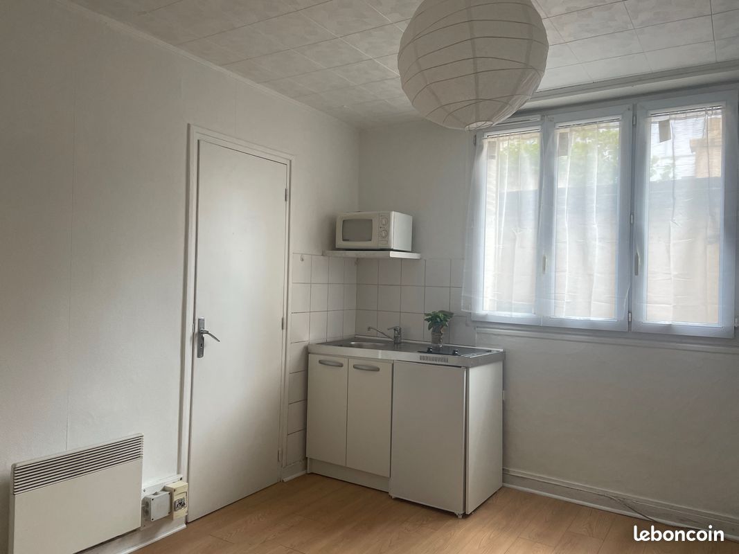 Appartement 1 pièce 16 m² · à Saint-Maur-des-Fossés · 16 m² · 590 €/mois