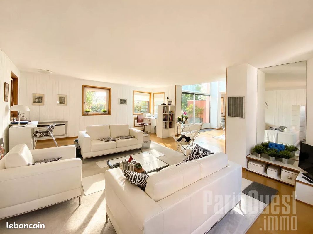 Appartement 4 pièces 133 m² · à Ville-d'Avray · 133 m² · 715 000 €