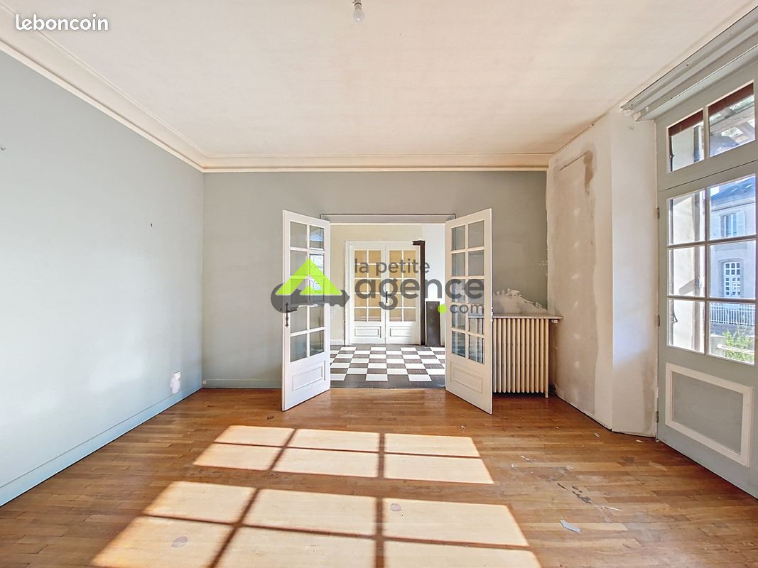 Maison 10 pièces 275 m² (image 2)