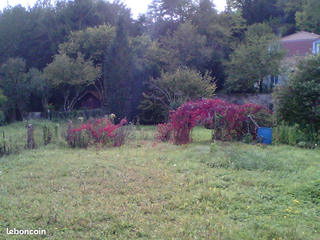 Terrain constructible à Trémont · à Laimont · 17 000 €