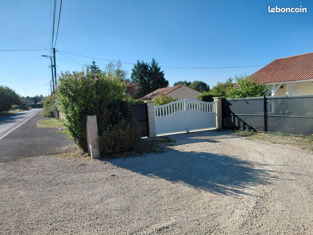 Maison 7 pièces 138 m² · à Fontaine-le-Comte · 138 m² · 339 000 €