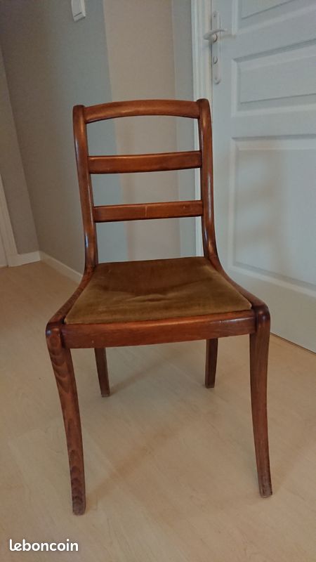 Chaise bois massif (image 1)