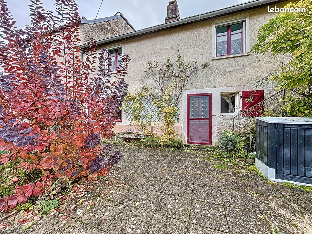 Maison 3 pièces 84 m² · à Vals-des-Tilles · 84 m² · 75 500 €