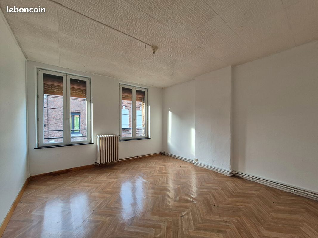 Maison 5 pièces 77 m² · à Jeumont · 77 m² · 44 448 €