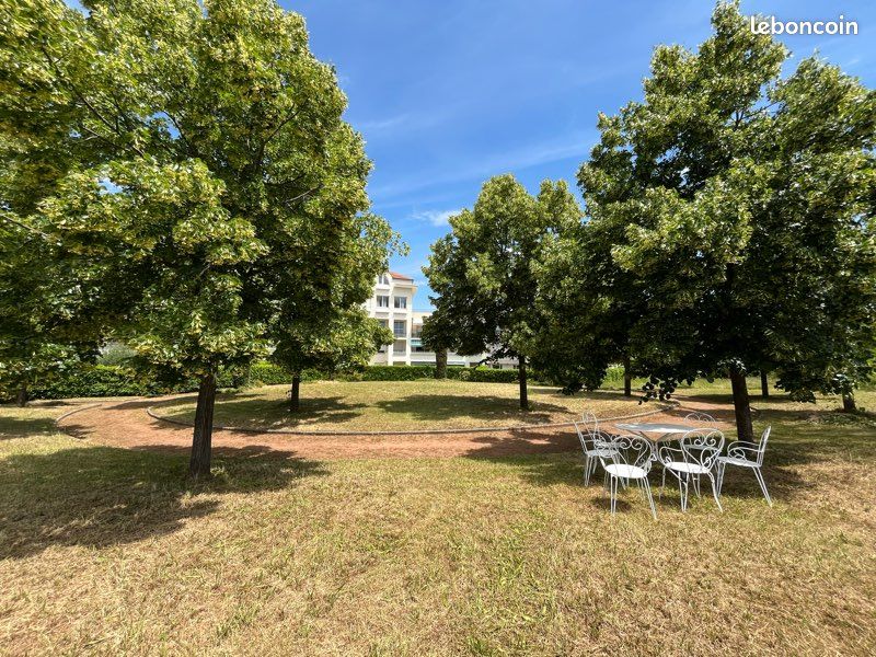 Appartement 2 pièces 49 m² · à Bron · 49 m² · 289 000 €