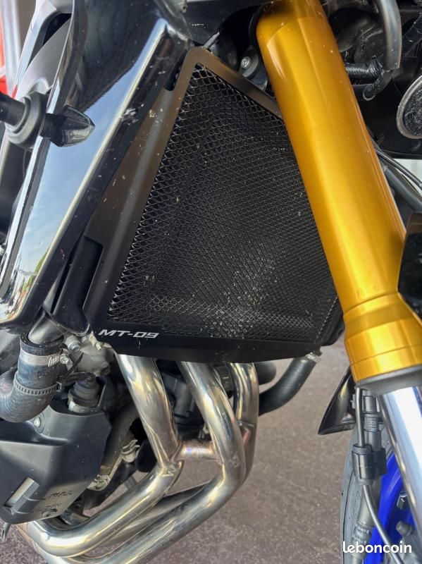 Yamaha MT-09 SP 850 cm3 (image 7)
