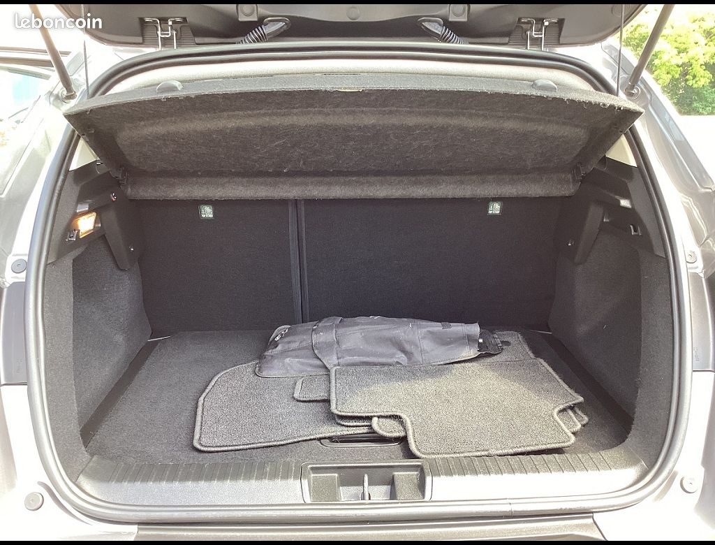 Renault Captur ZEN BLUE DCI 95CV (image 6)