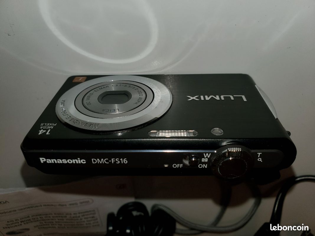 Appareil Photo Panasonic Lumix DMC-FS16 Avec Petit Défaut - Pour Pièces Ou Réparation