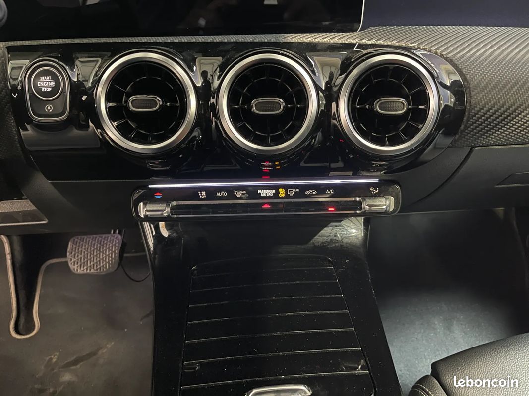 MERCEDES Classe A 180D W177 116ch Business Line - 2020 - Suivi complet - Boîte auto - LED (image 23)