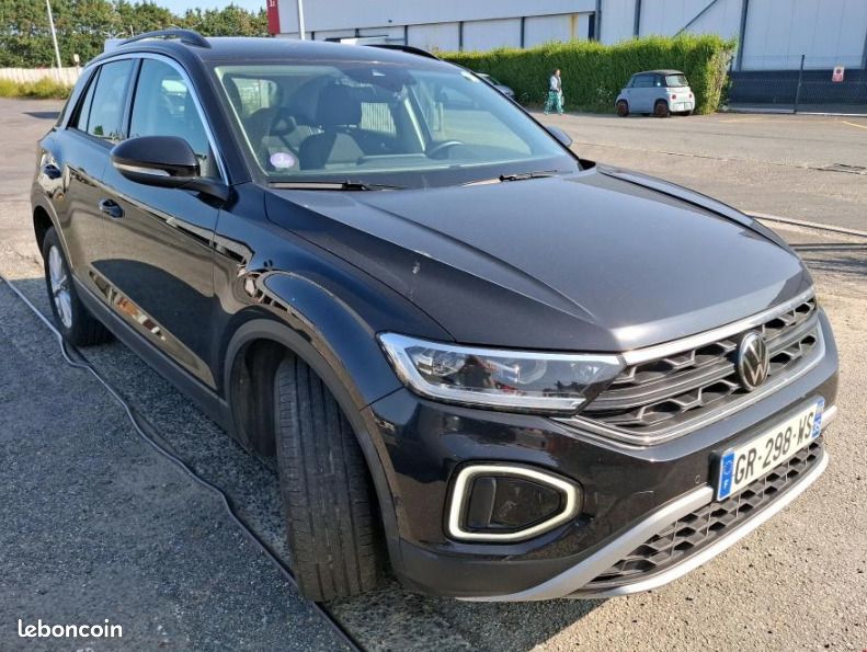Volkswagen T-Roc 1.0 TSI 110ch Life Plus (image 2)