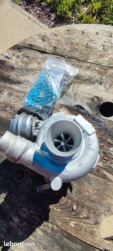 Turbo GARRETT hybride NEUF – 2.0 DCI 150/130 – jamais monté (image 1)
