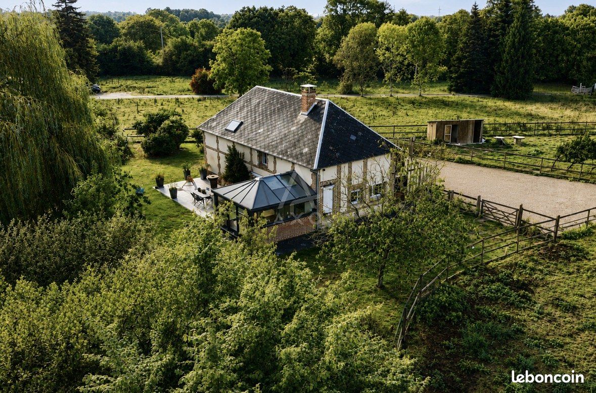 Maison 7 pièces 191 m² · à Livarot-Pays-d'Auge · 191 m² · 349 900 €