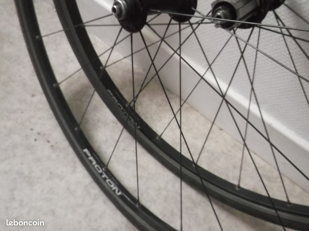 Roues Campagnolo Proton (image 3)
