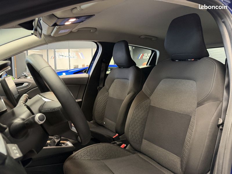 Renault CLIO V Business TCE 100CV Essence-Black Pack/Radars ARR/CarPlay-Suivi Renault-GAR 12M (image 13)