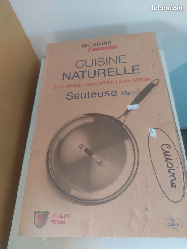 Sauteuse NEUVE (image 1)