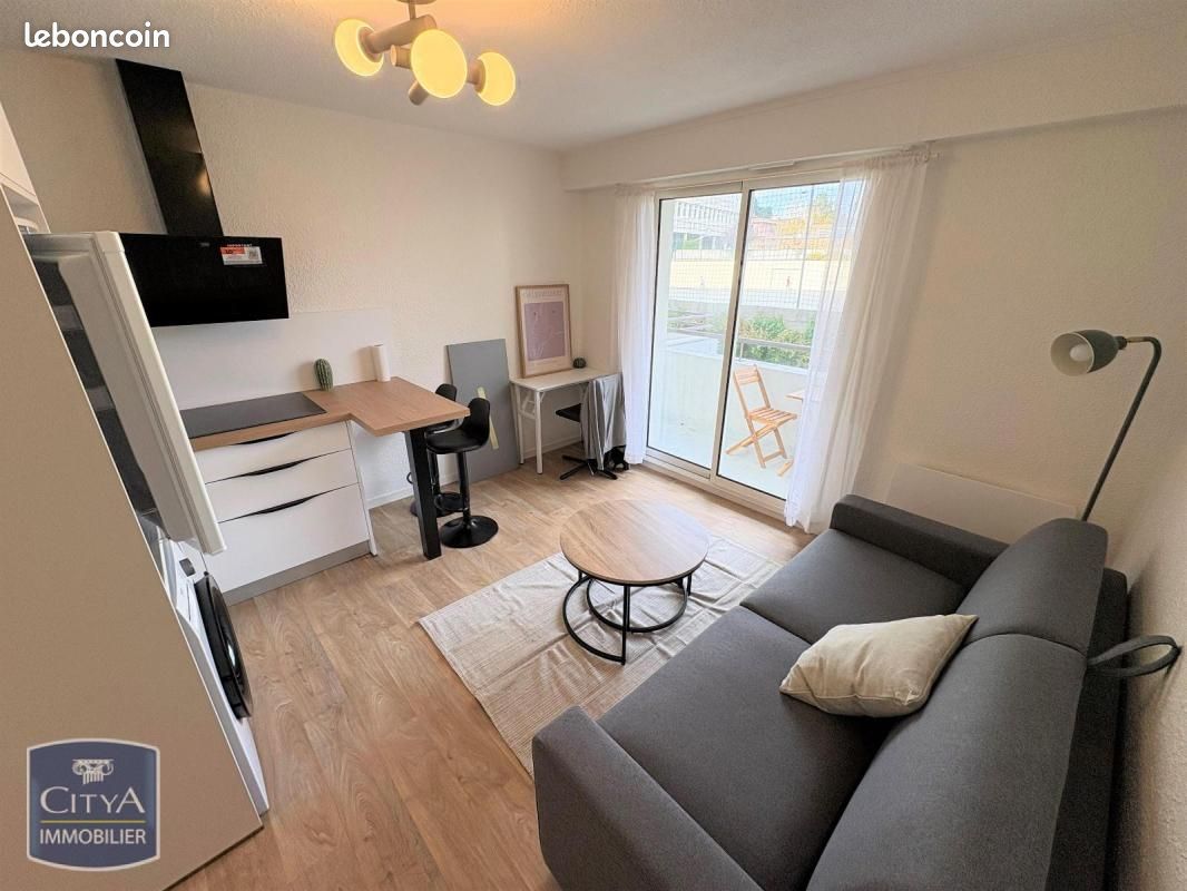 Appartement 1 pièce 20 m² · à Cholet · 20 m² · 475 €