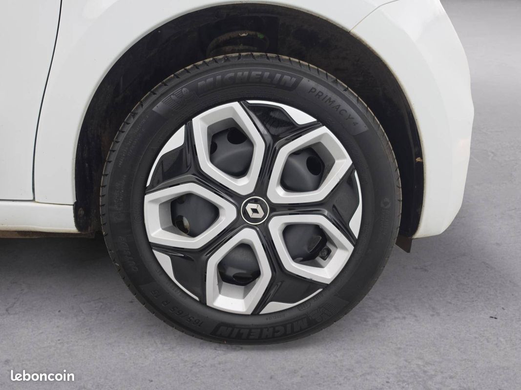 RENAULT Twingo III E-Tech Equilibre (image 21)