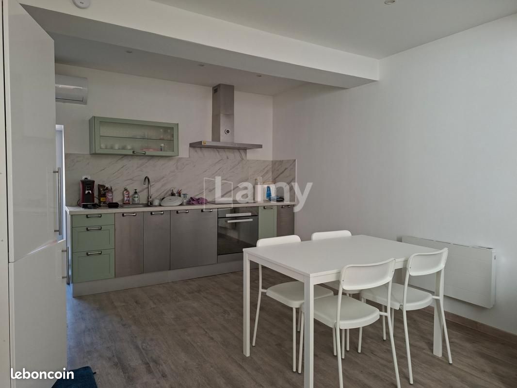Appartement 3 pièces 53 m² · à Sisteron · 53 m² · 700 €/mois
