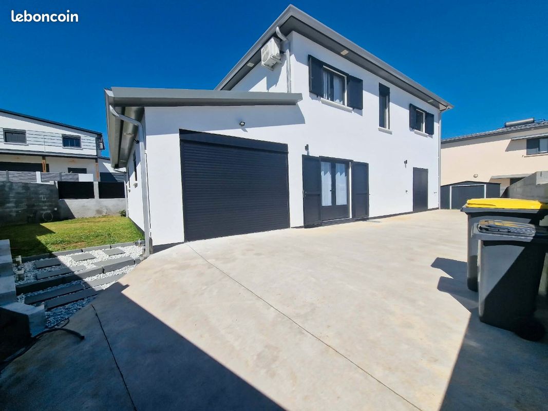 Maison 4 pièces 149 m² · à Sainte-Marie · 149 m² · 430 000 €