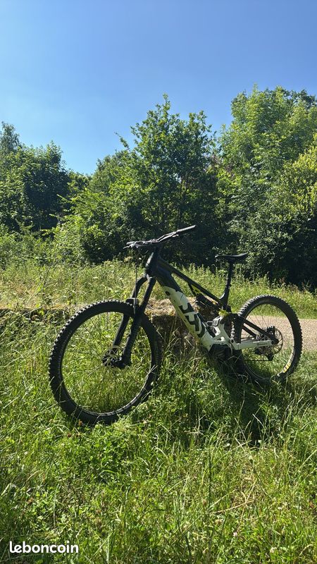 Chargeur Vélo électrique Husqvarna Hard Cross 2 - 42V 4A, D'origine, Neuf