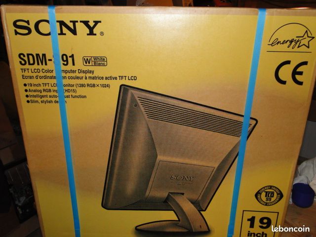 Ecran SONY NEUF SDM-S91 blanc (image 1)