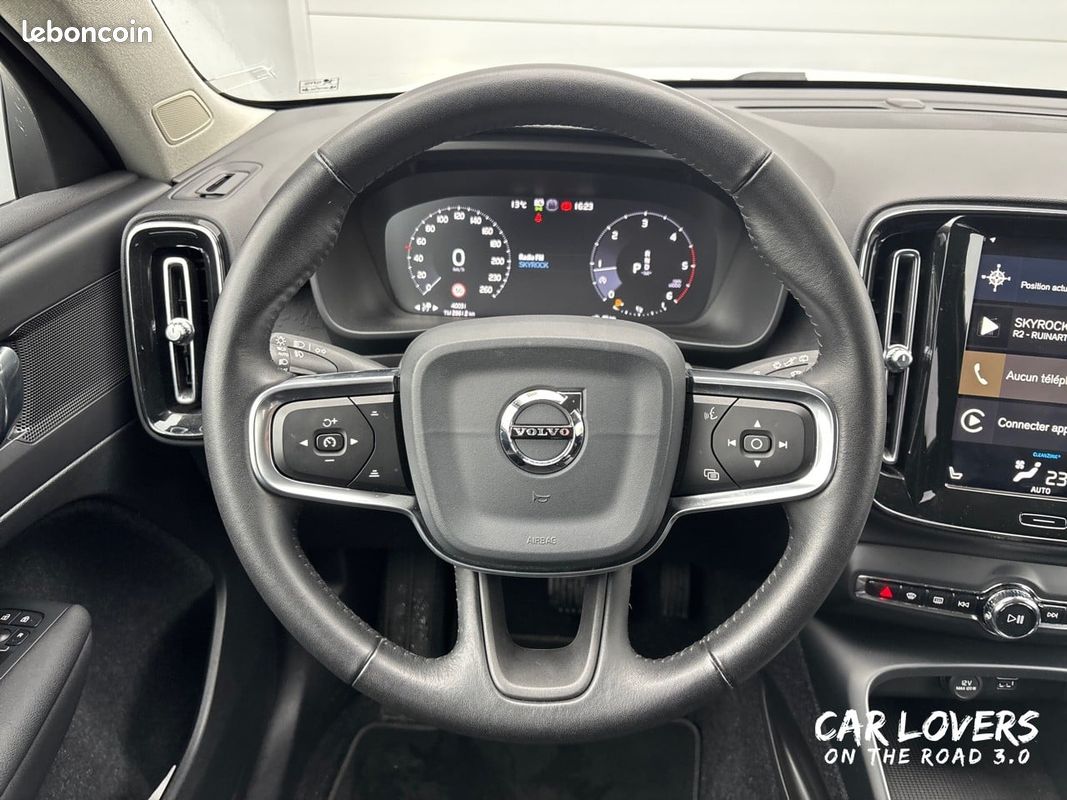 VOLVO XC40 D3 AdBlue 150 ch Geartronic 8 Business (image 10)