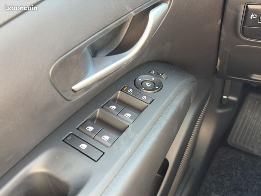 HYUNDAI TUCSON 1.6 t-gdi 239 hybrid creative (image 13)
