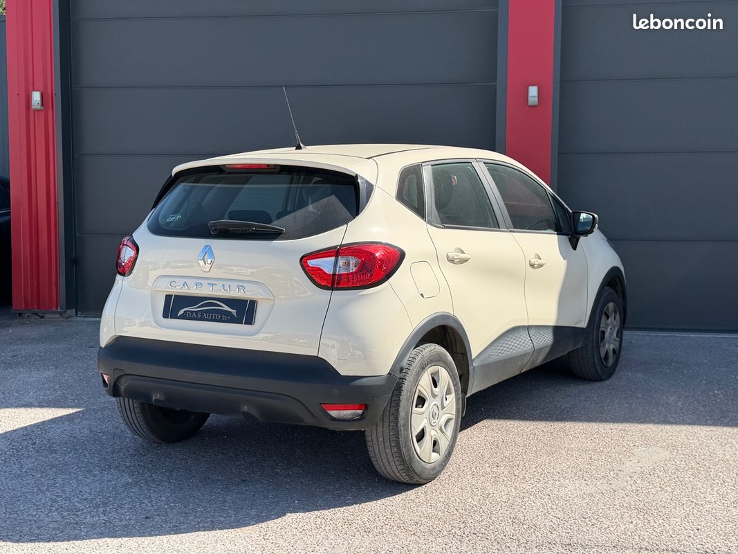 RENAULT CAPTUR TCe 90 Energy Life (image 5)