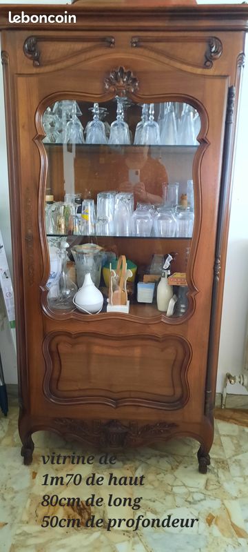 Vends meuble vitrine en noter massif (image 1)