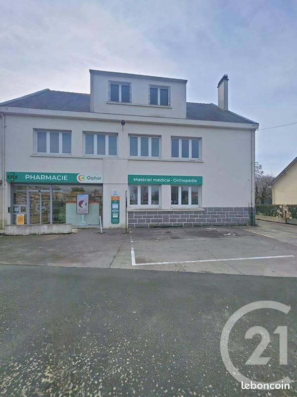 Maison 8 pièces 492 m² · à Moisdon-la-Rivière · 492 m² · 230 000 €