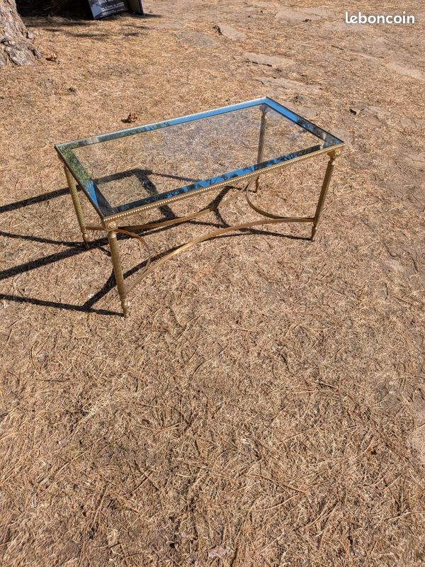Table basse vintage métal doré et verre – style années 60/70 (image 1)
