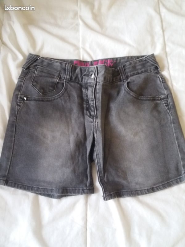 Short (image 1)