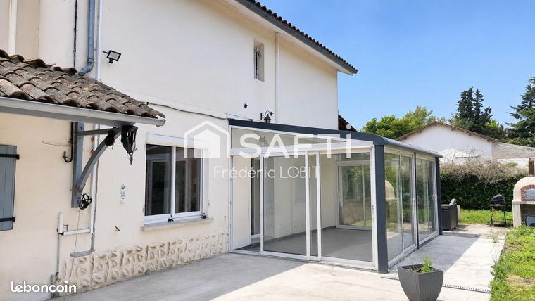 Propriété 5 pièces 136 m²