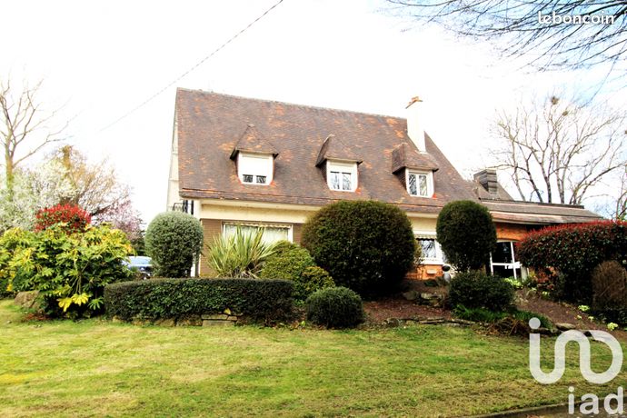 Maison 9 pièces 262 m²