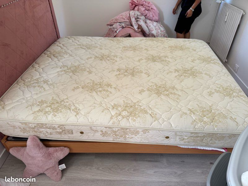Matelas 160/200 (image 1)