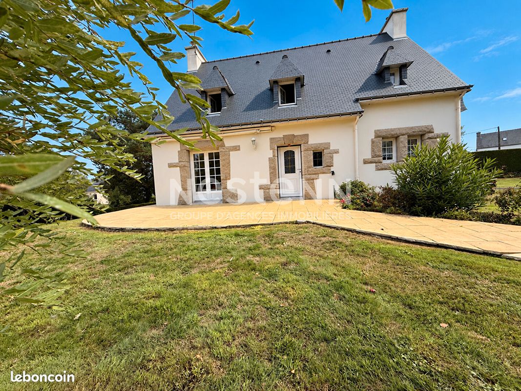 Maison 6 pièces 125 m² · à Pleugriffet · 125 m² · 243 800 €