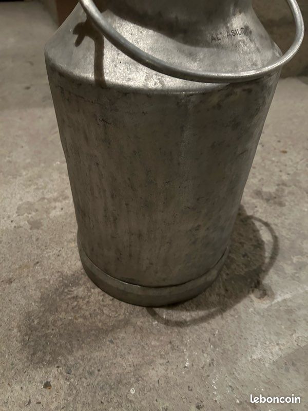 Bidon à lait aluminium (image 6)
