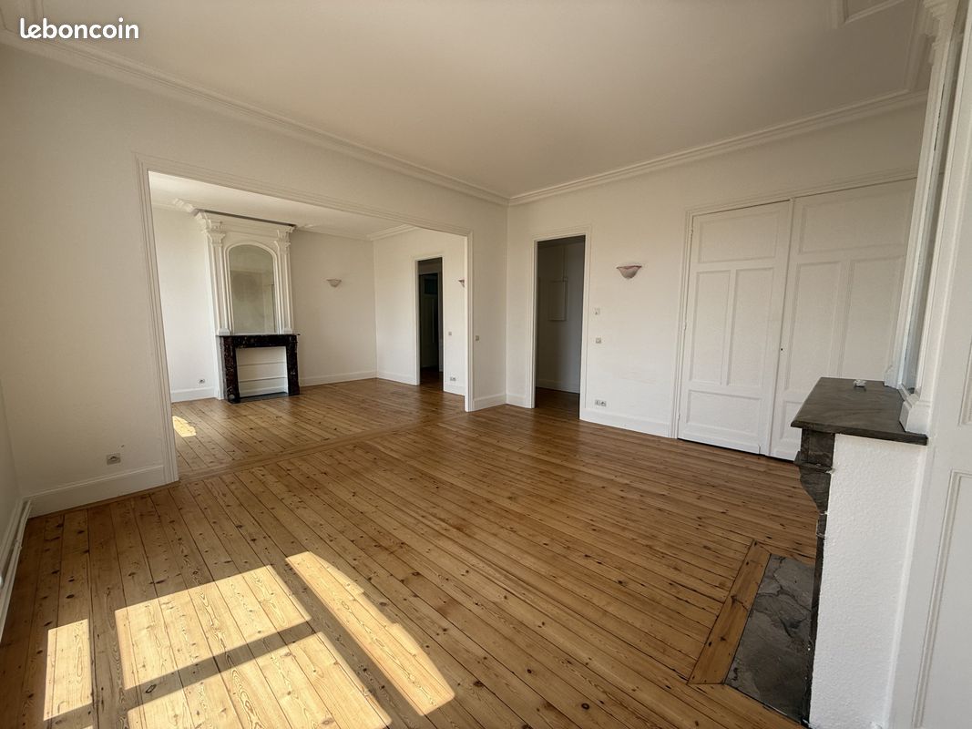 Appartement 4 pièces 131 m² · à Lille · 131 m² · 1 700 €
