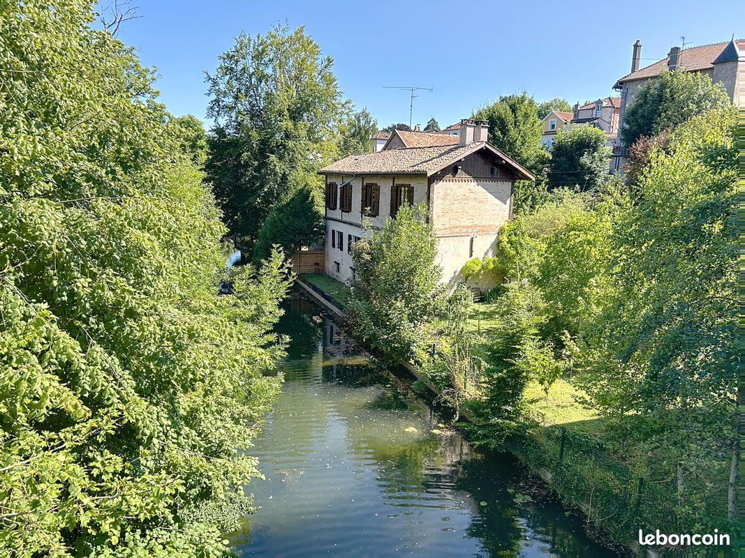 Maison 8 pièces 197 m² · à Commercy · 197 m² · 182 000 €