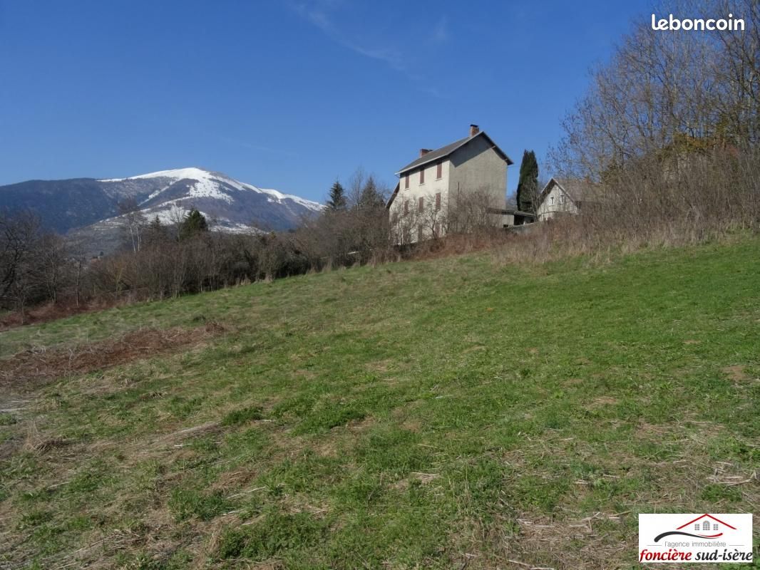 Terrain 1 078 m² La Motte D Aveillans Ventes immobilières