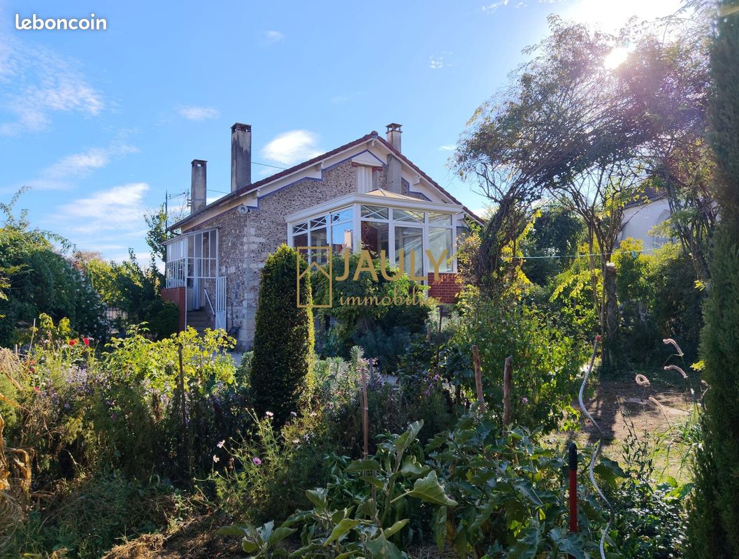 Maison 5 pièces 74 m² · à Mareuil-lès-Meaux · 74 m² · 363 000 €