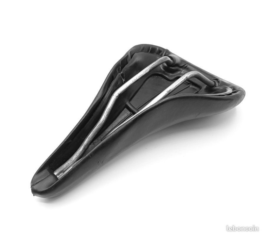 Selle De Vélo Selle San Marco Race Day - Cuir Noir, Anatomie Racing, Occasion En Excellent état