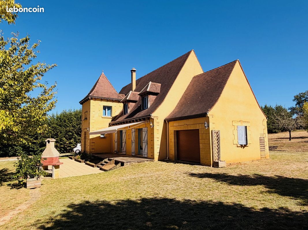 Maison 6 pièces 137 m² · à Cénac-et-Saint-Julien · 137 m² · 307 400 €