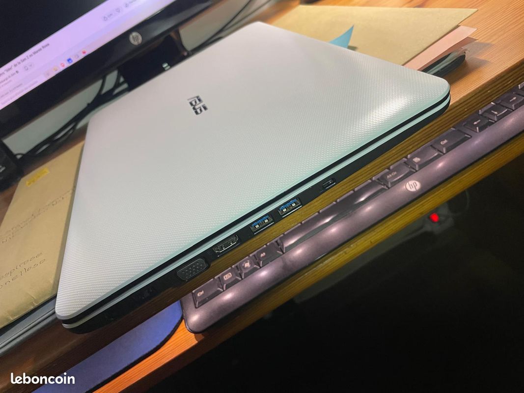 Portable Asus R556B, W10, SSD (neuf), 8 Go ddr4 - Ordinateurs